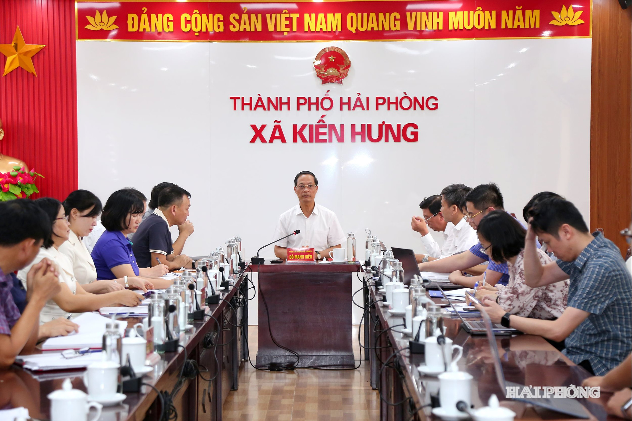 Đồng chí Đỗ Mạnh Hiến, Phó Bí thư Thường trực Thành ủy làm việc với Xã Kiến Hưng