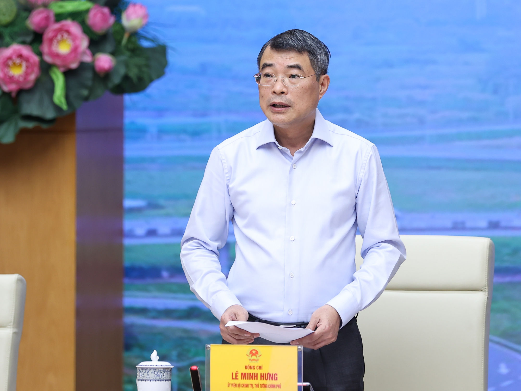 thu-tuong-hop-du-an.jpg