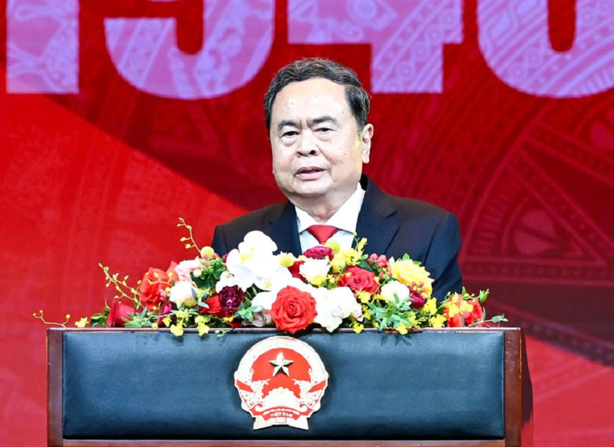 chu-tich-quoc-hoi-phat-bieu-1.jpg