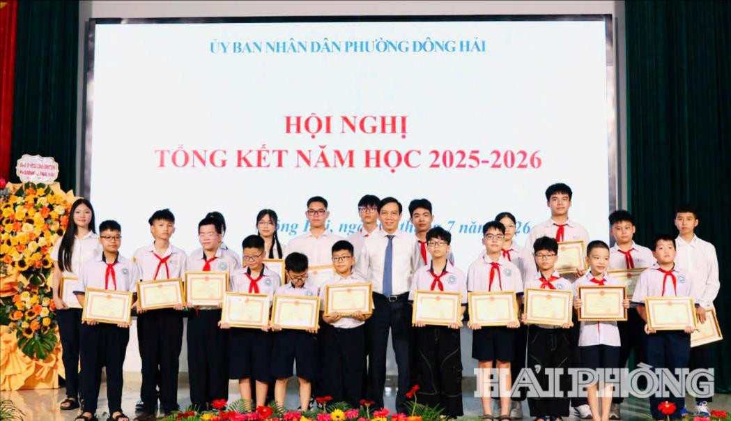 dong-hai-khen-thuong(1).jpg