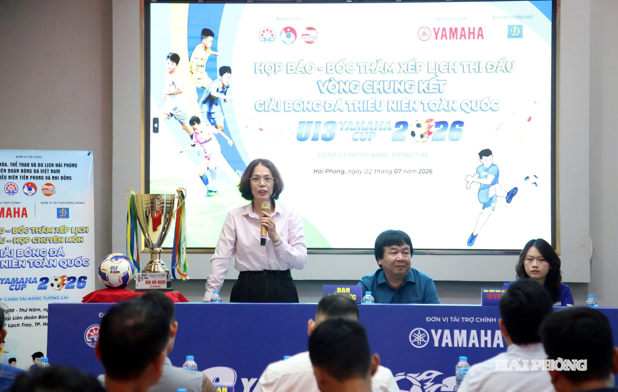 u13-hop-bao1.jpg