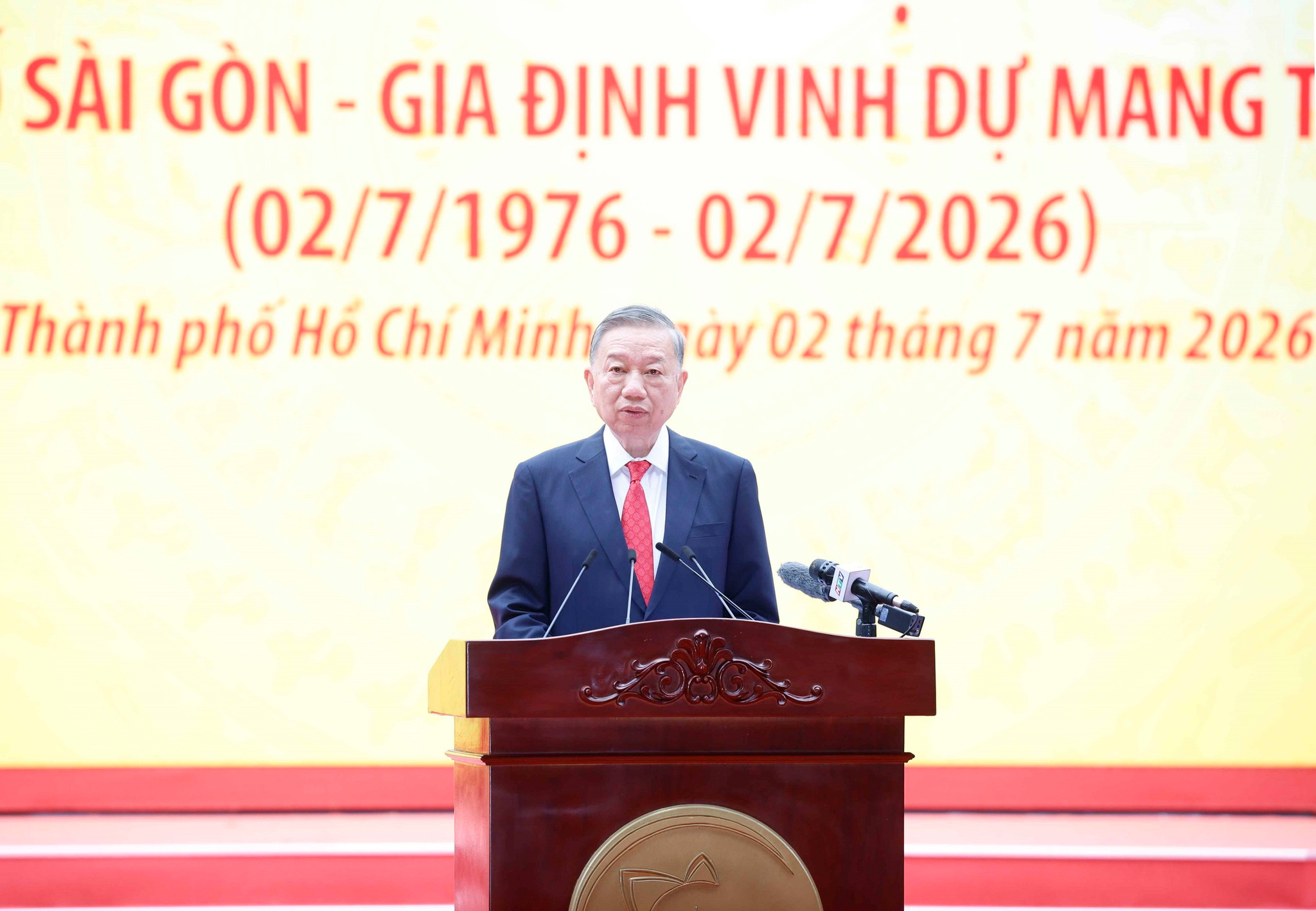 vnapotallekyniem50namthanhphosaigon-giadinhvinhdumangtenchutichhochiminh8862044-17829649725431107072818.jpg