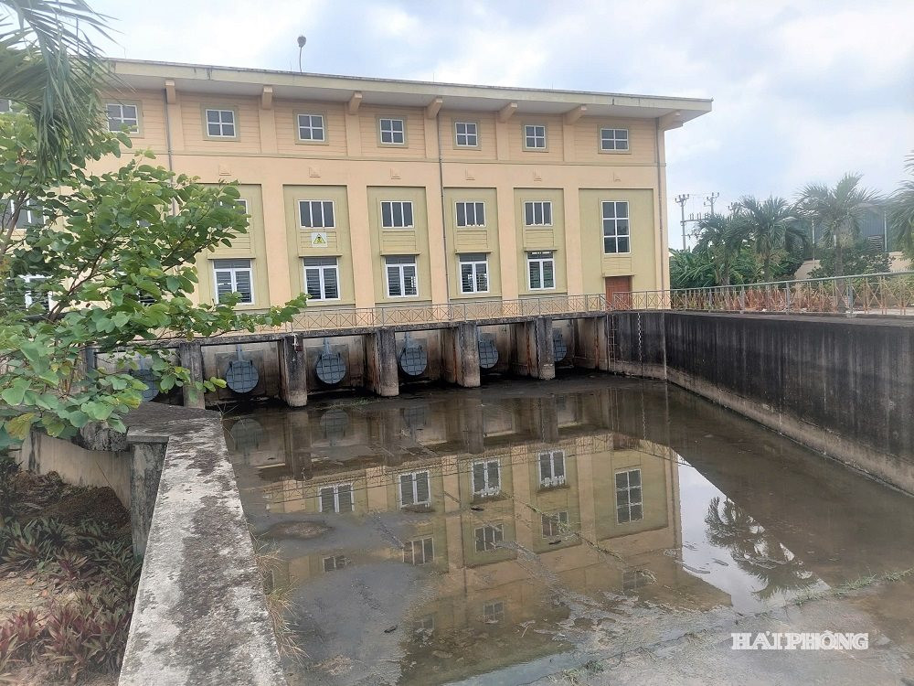 Công ty TNHH một thành viên Khai thác công trình thủy lợi Hải Dương sẵn sàng vận hành trạm bơm Đoàn Thượng tiêu úng khi có mưa lớn xảy ra.
