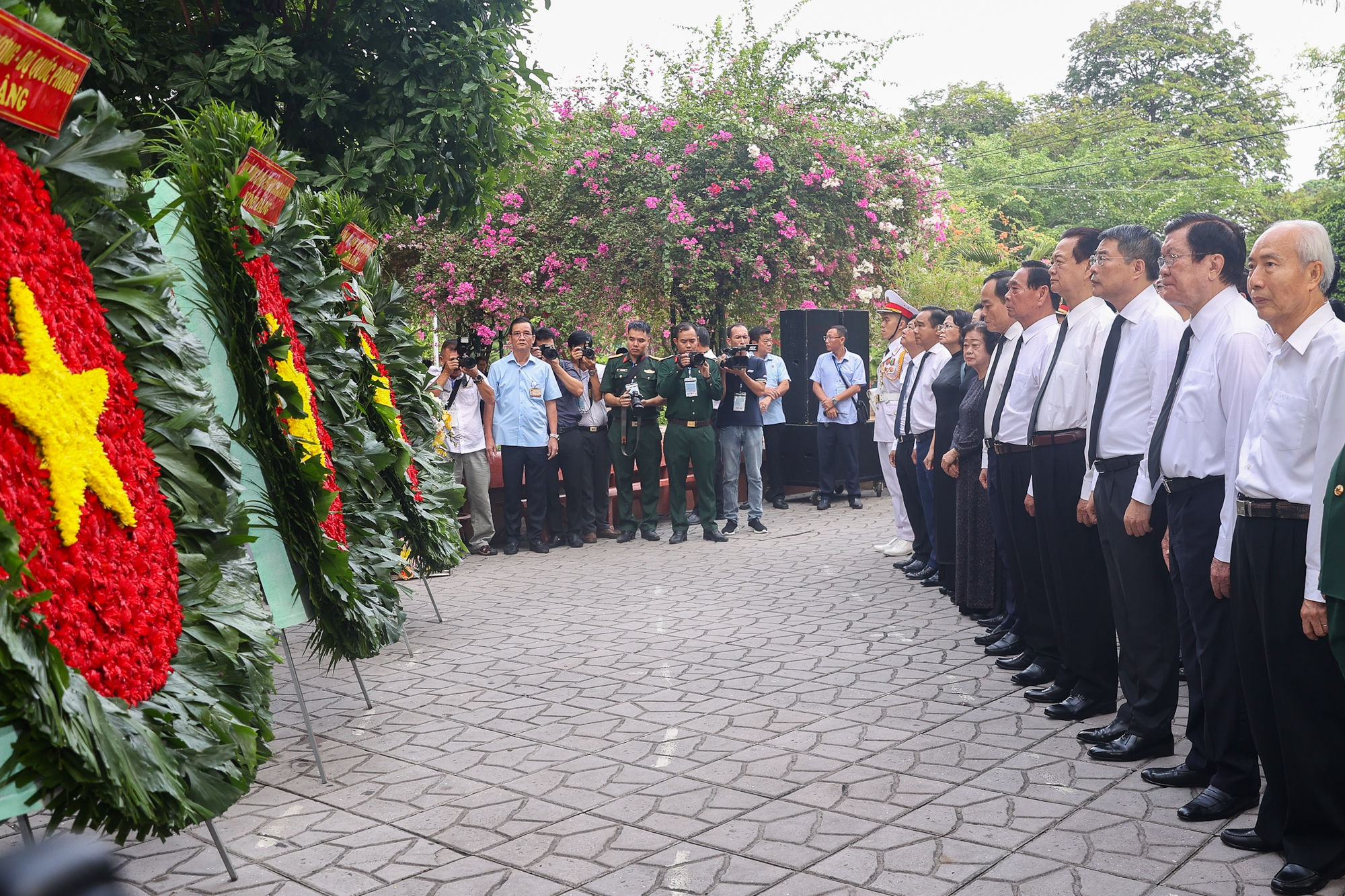 Thủ tướng Lê Minh Hưng: Bằng mọi giá, phải nỗ lực, quyết tâm cao nhất để tìm kiếm, quy tập và xác định danh tính hài cốt liệt sĩ- Ảnh 3.