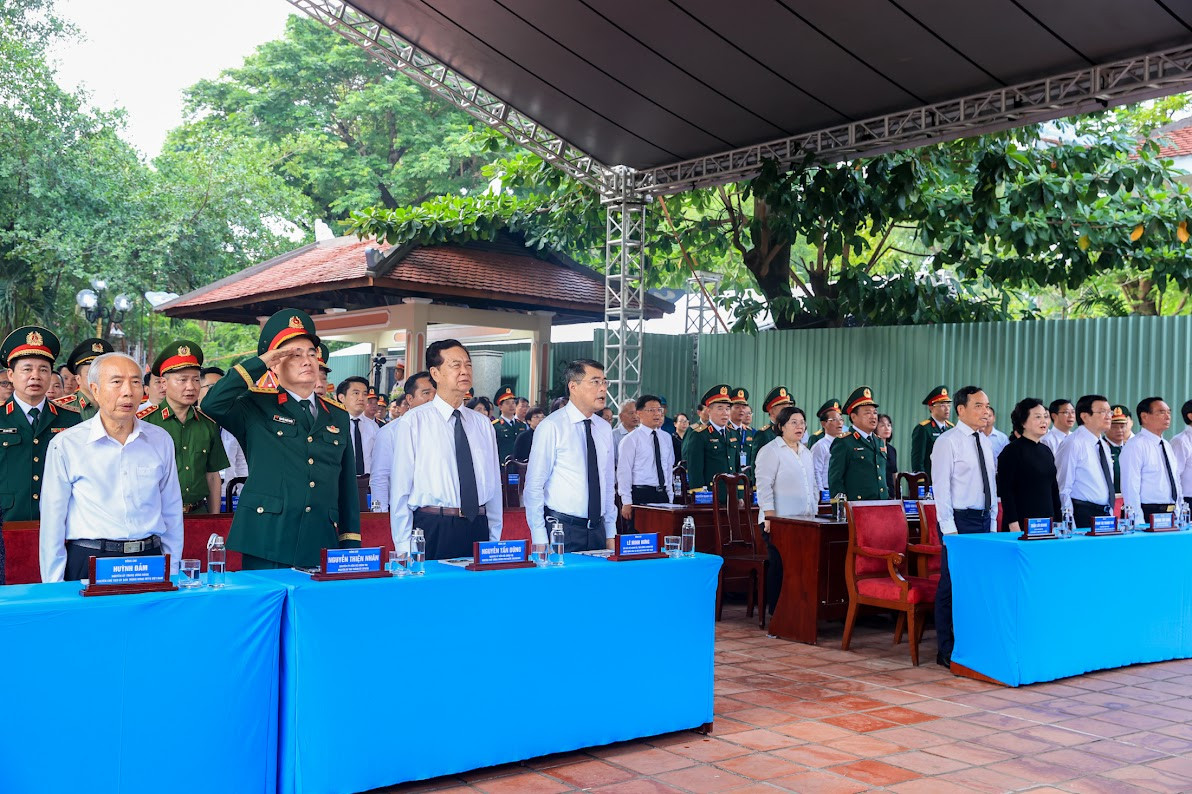 Thủ tướng Lê Minh Hưng: Bằng mọi giá, phải nỗ lực, quyết tâm cao nhất để tìm kiếm, quy tập và xác định danh tính hài cốt liệt sĩ- Ảnh 6.