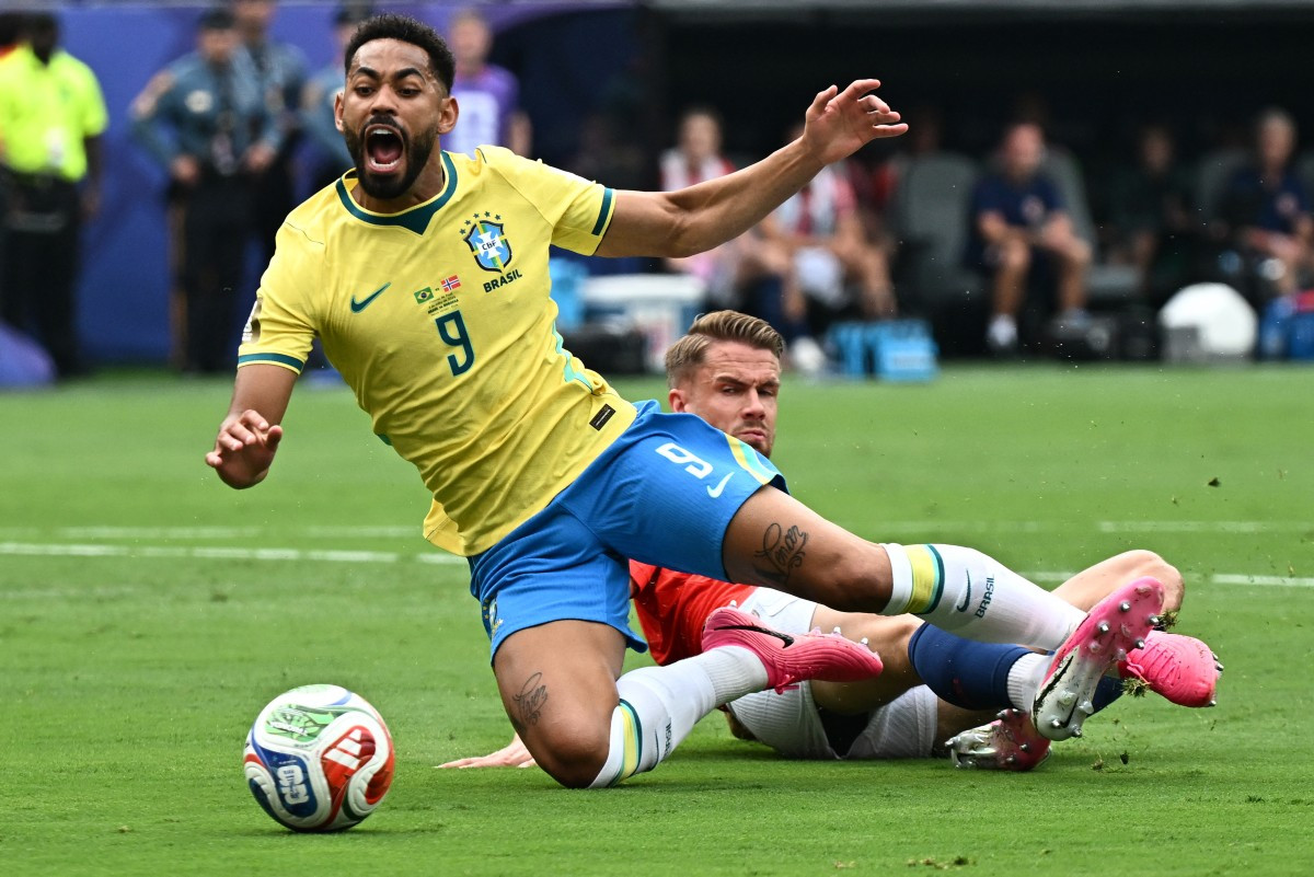 Haaland lập cú đúp, Na Uy đánh bại Brazil để vào tứ kết World Cup 2026 - Ảnh 1. Haaland lập cú đúp, Na Uy đánh bại Brazil để vào tứ kết World Cup 2026 - Ảnh 1.