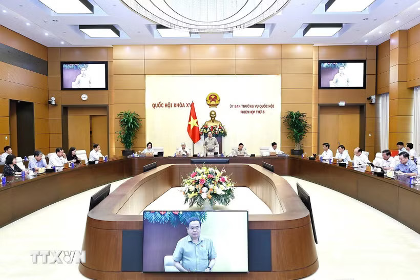 Một phiên họp của Ủy ban Thường vụ Quốc hội. (Ảnh: Doãn Tấn/TTXVN)