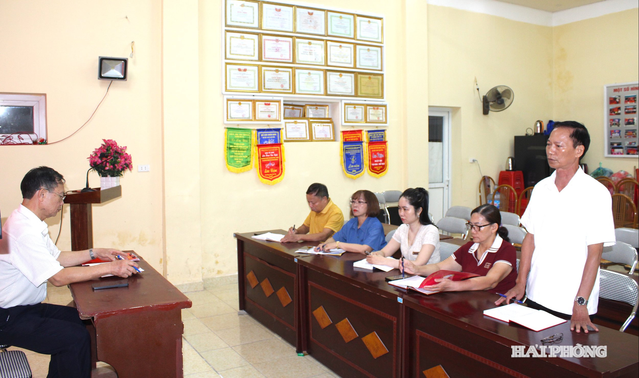 khong-chuyen-trach.jpg