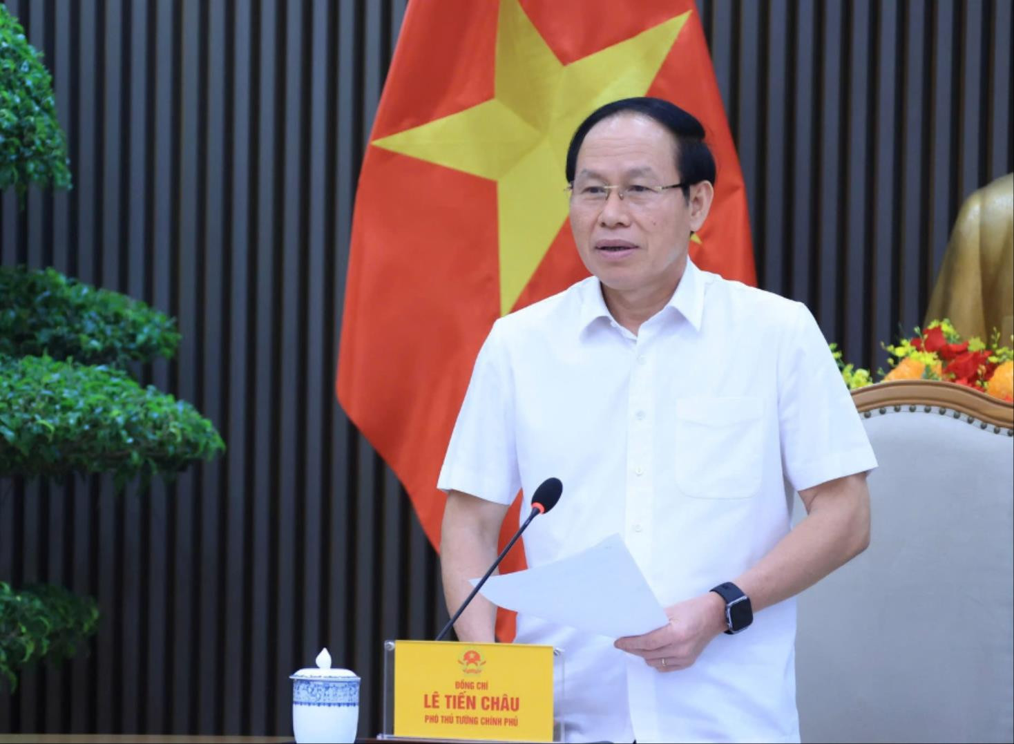 pho-thu-tuong-le-tien-chau(1).jpg