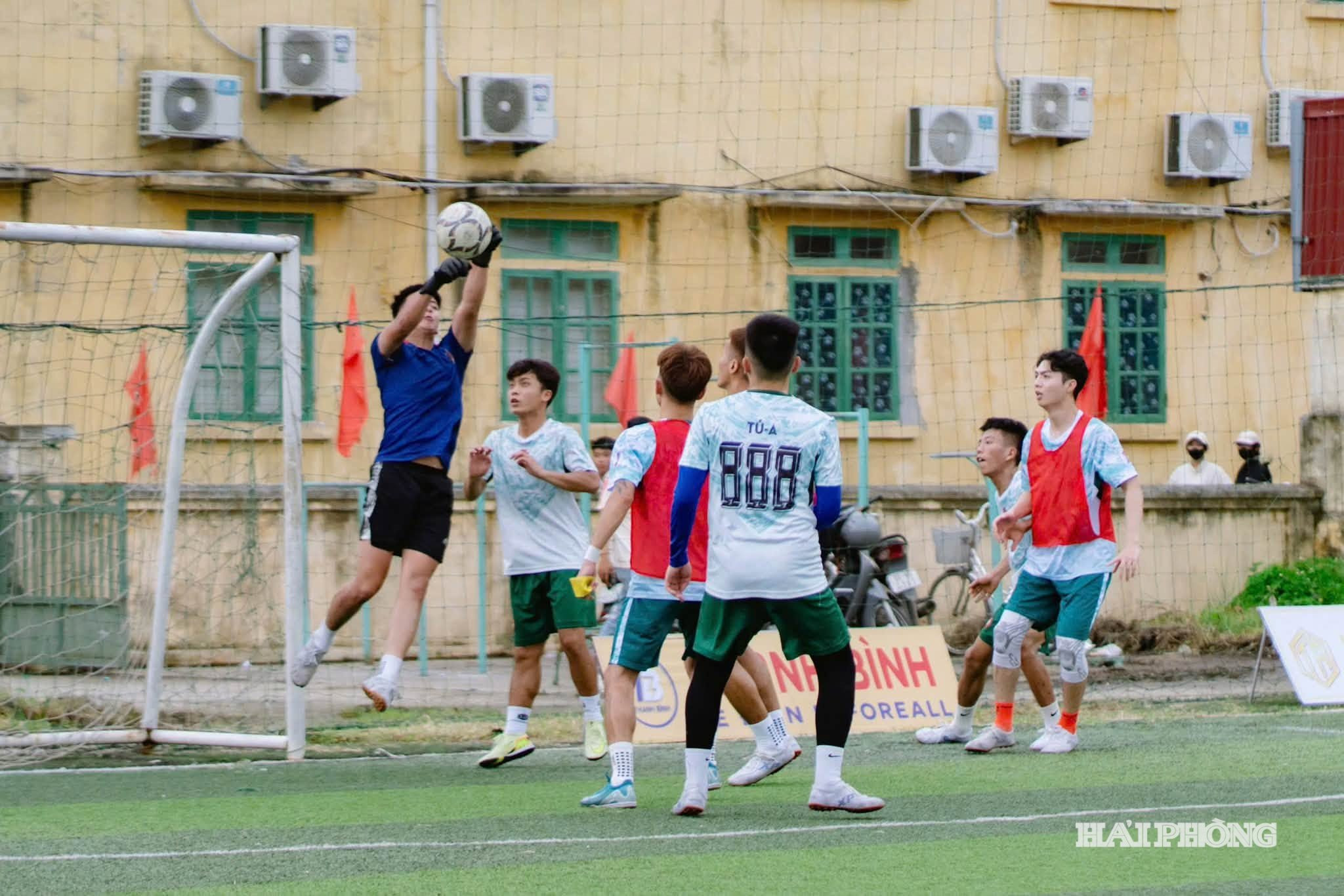 thanh-nien-52.jpg