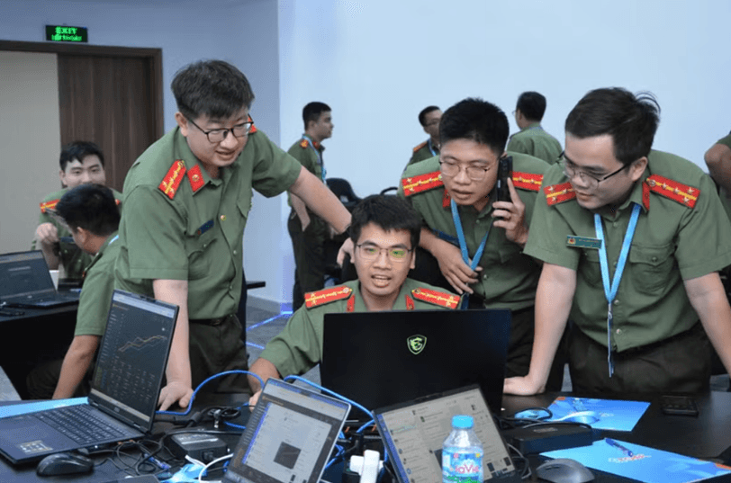 cong-an-2.png