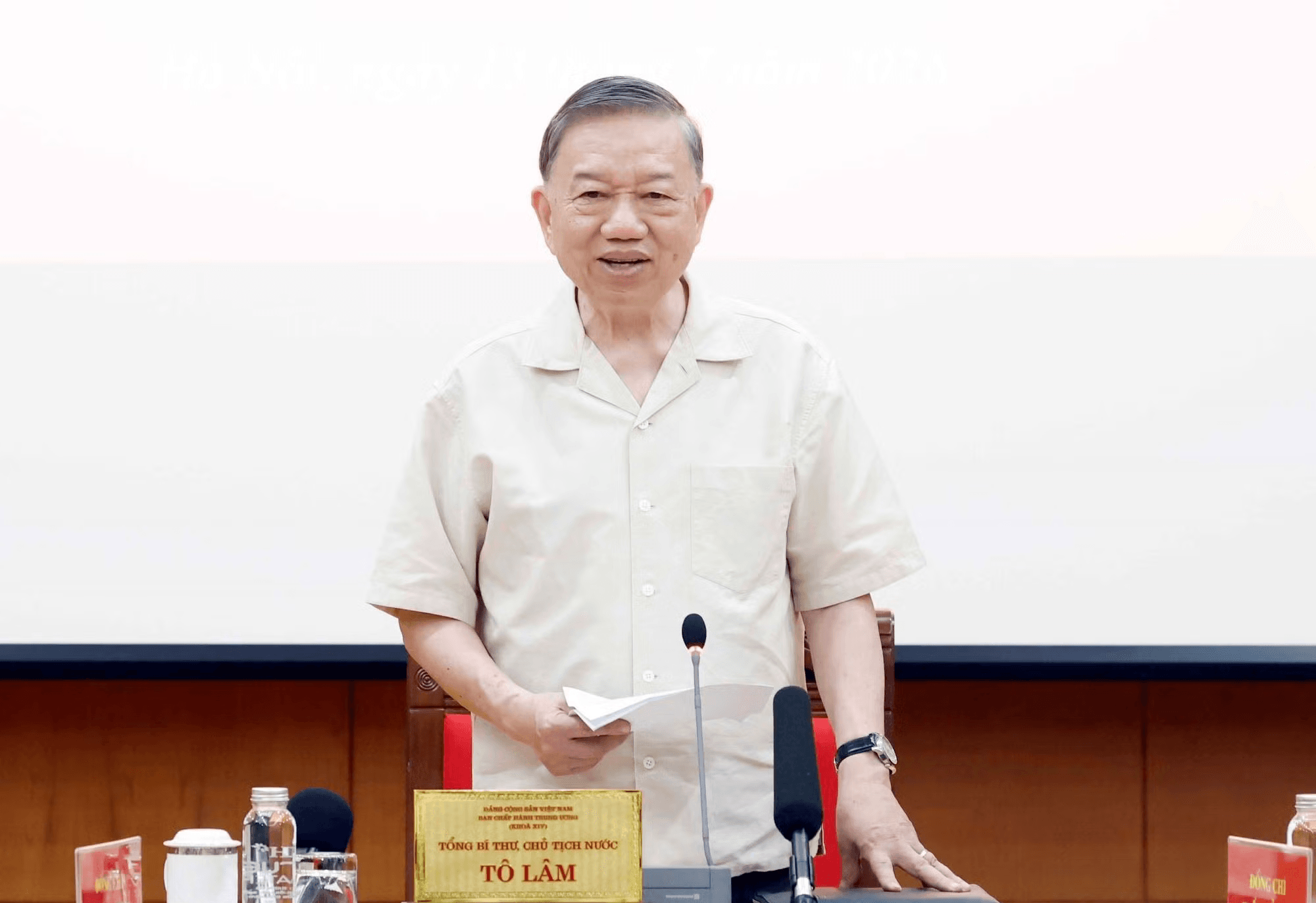 tong-bi-thu-phat-bieu-ve-van-hoa.png