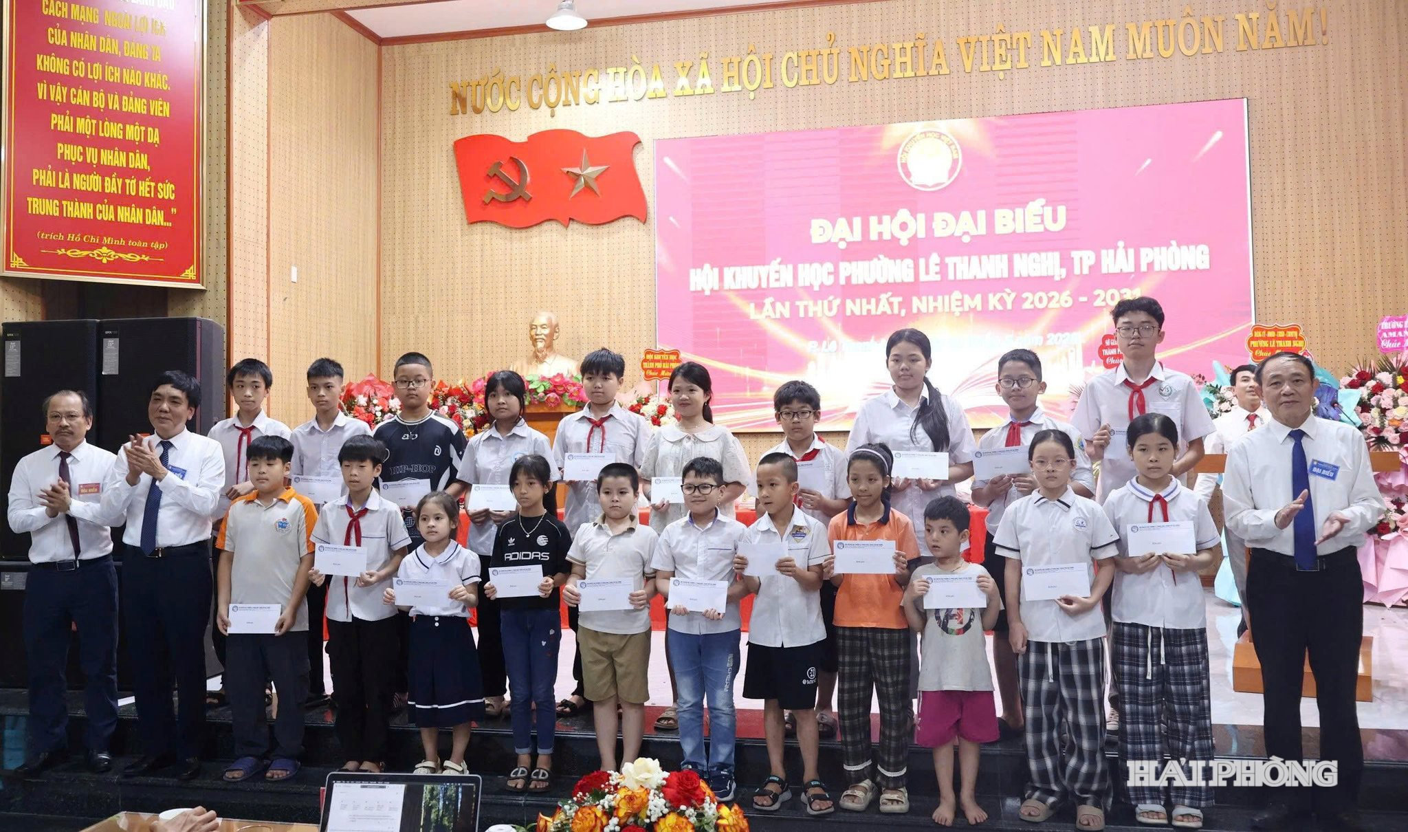 khuyen-hoc.jpg