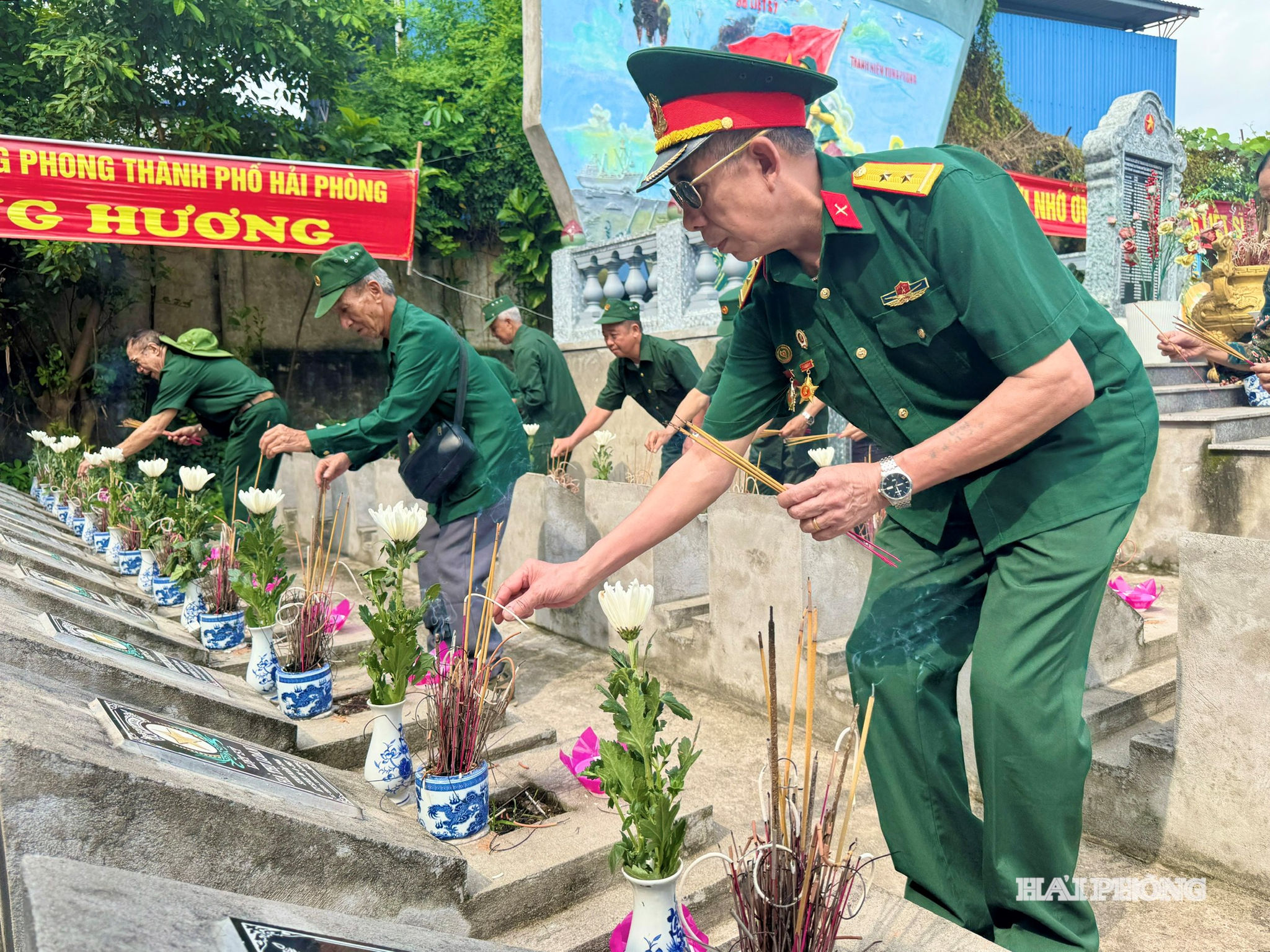 thanh-nien-38.jpg