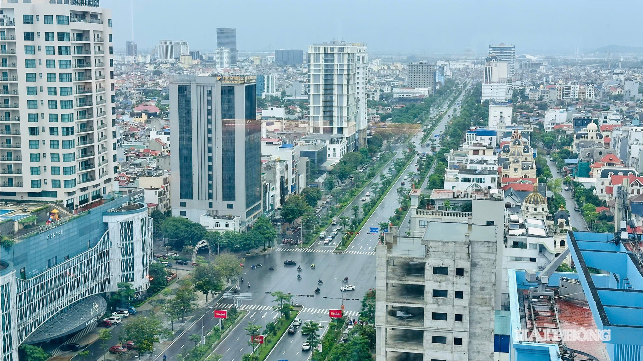Nhà đầu tư phải chú trọng kiểm tra tính pháp lý, ối với các dự án căn hộ hoặc nhà phố, nhà đầu tư cần yêu cầu cung cấp đầy đủ giấy tờ.