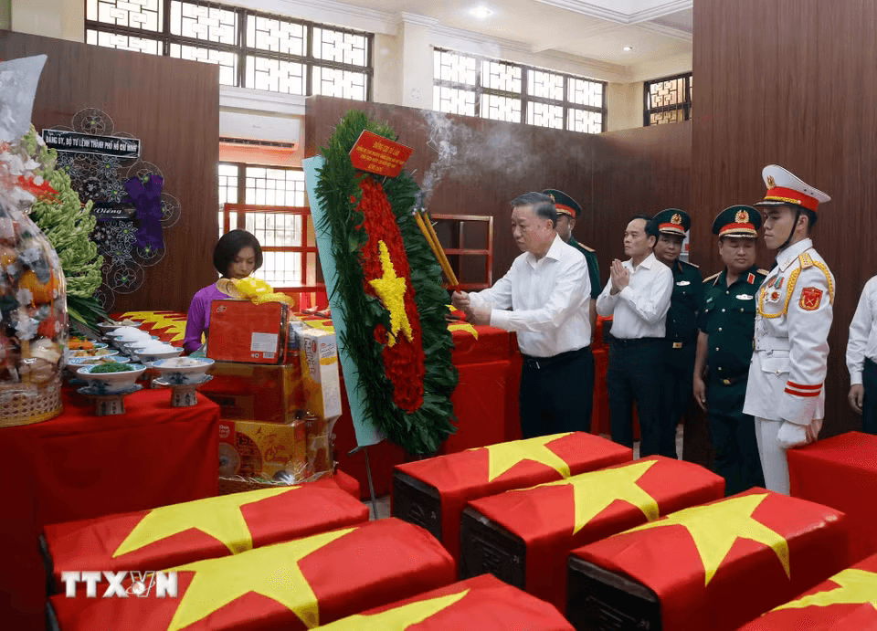 tong-bi-thu-17-04.png