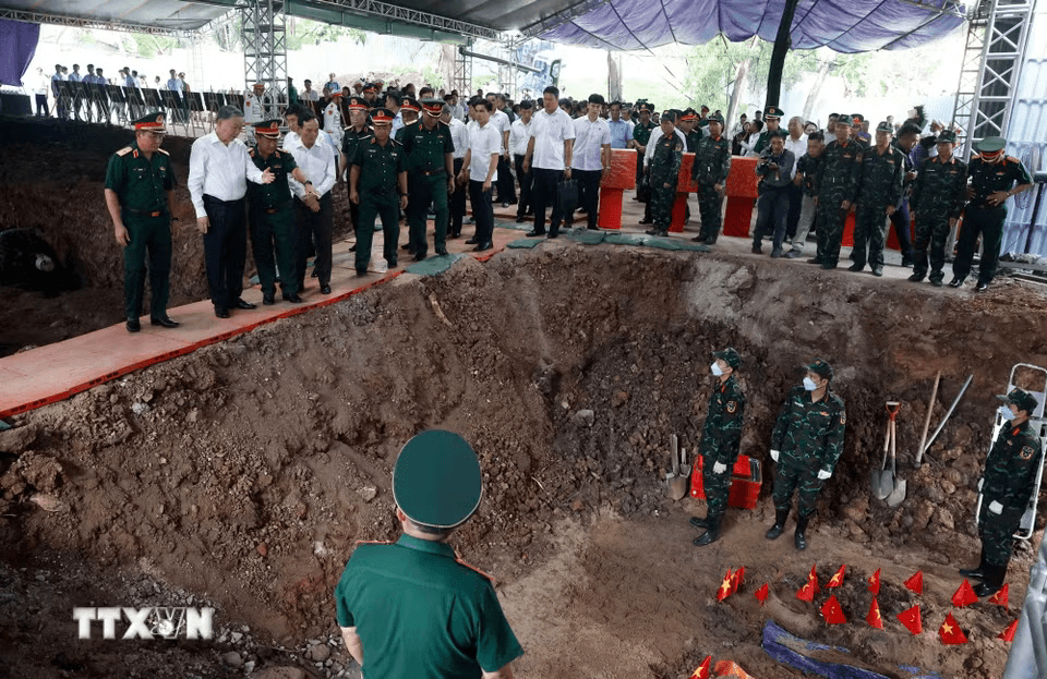 tong-bi-thu-17-05.png
