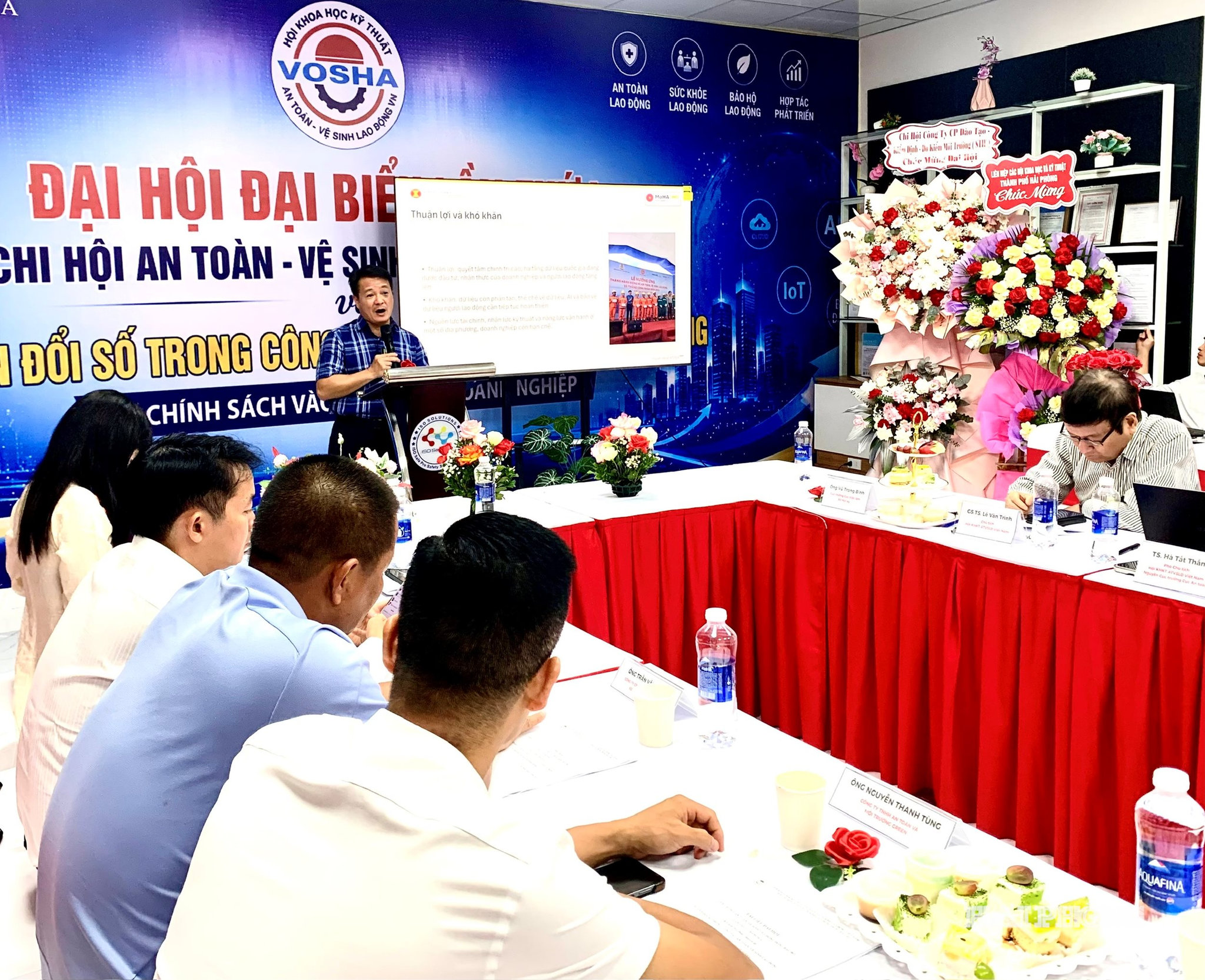 lien chi hoi 4