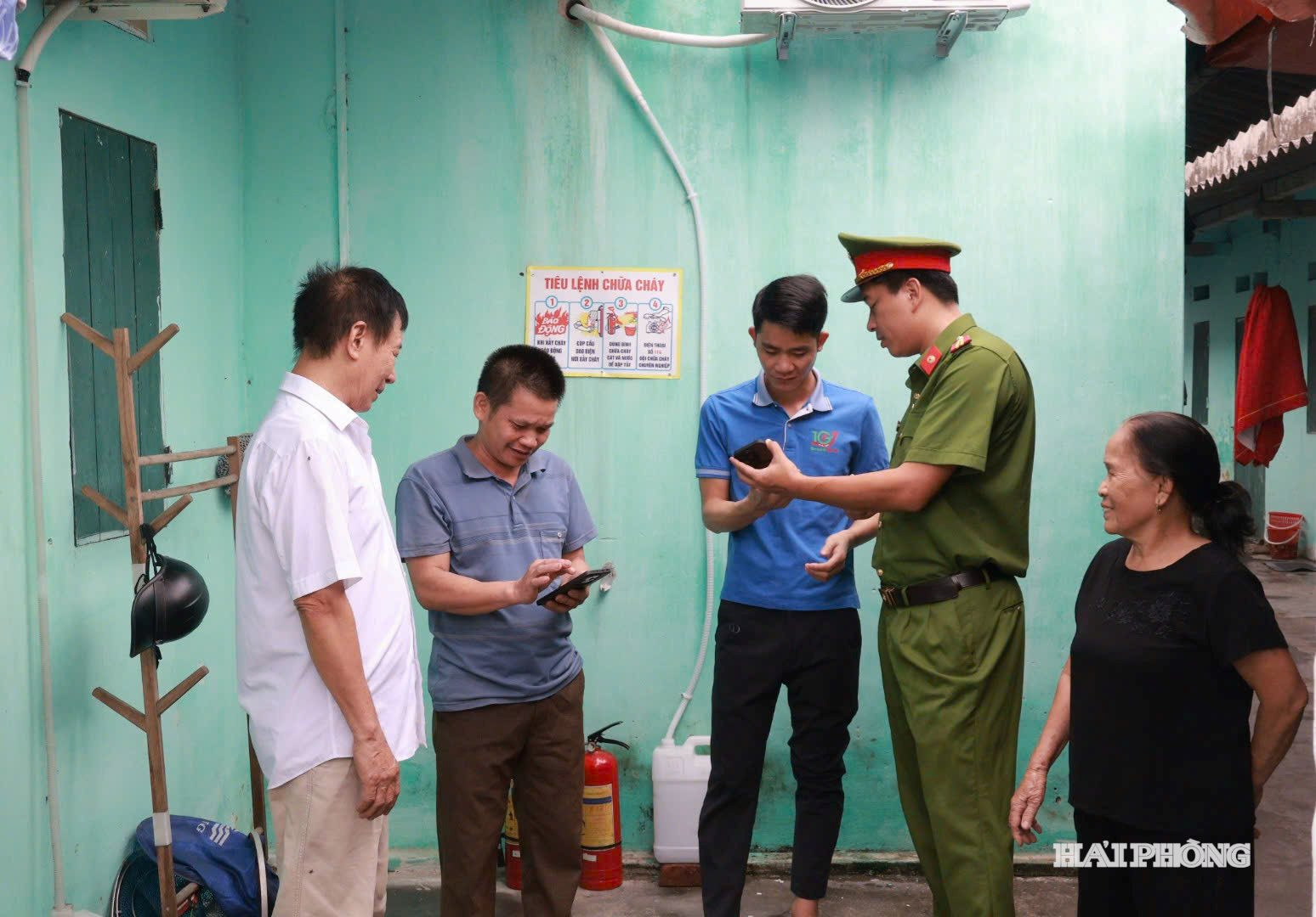 phuong-ai-quoc-3-.jpg