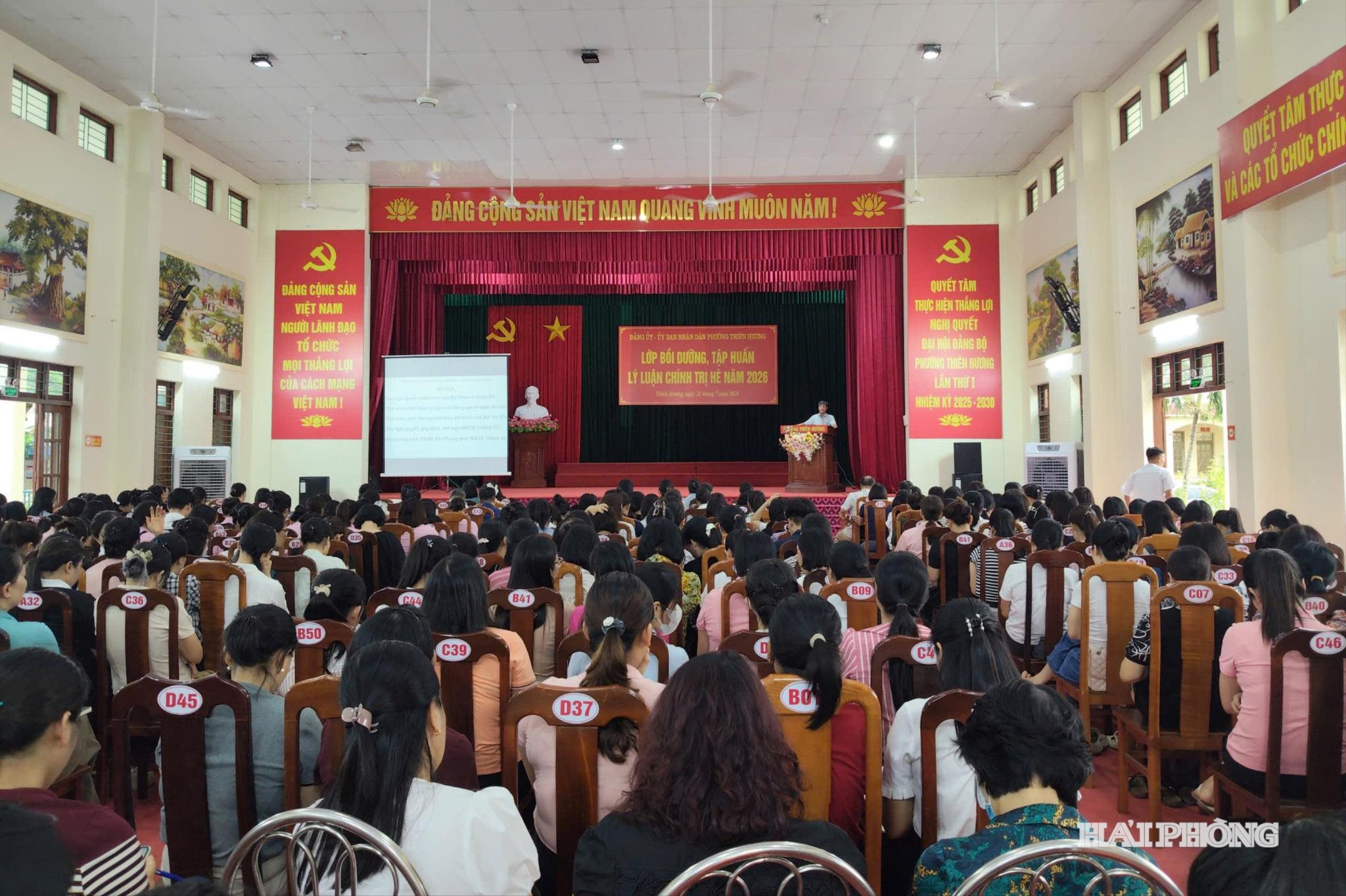 giao-vien-2-1-.jpg