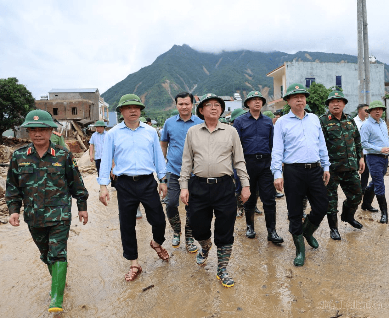 pho-thu-tuong-ho-quoc-dung-01.png