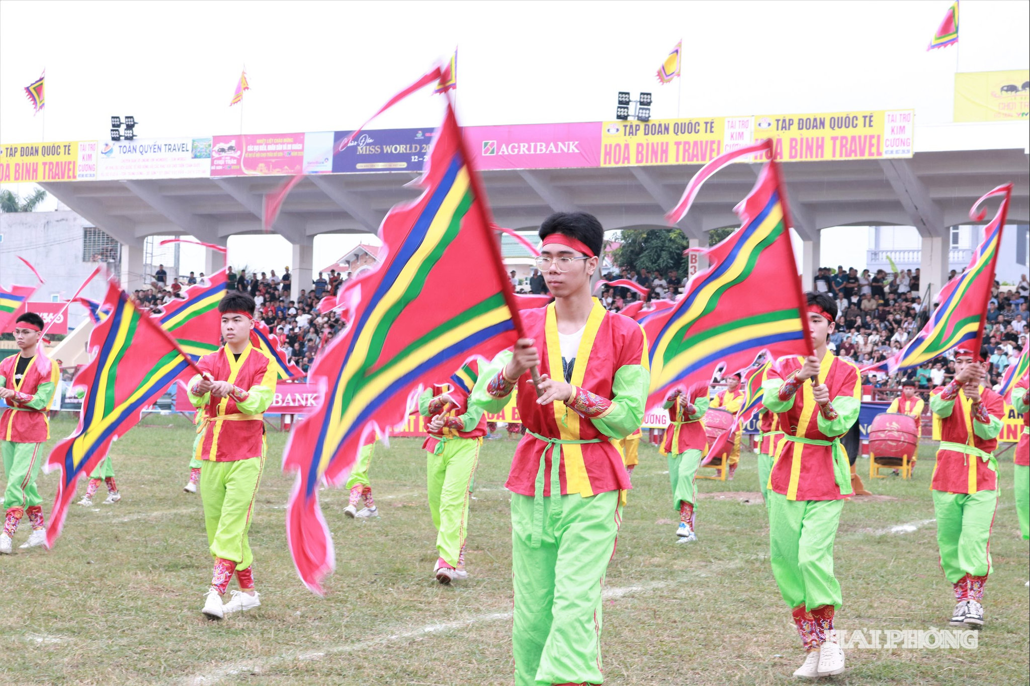 vong loai trau 10