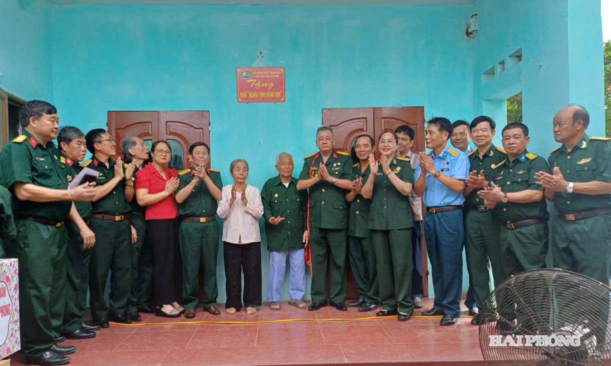 cuu-chien-binh-31.jpg