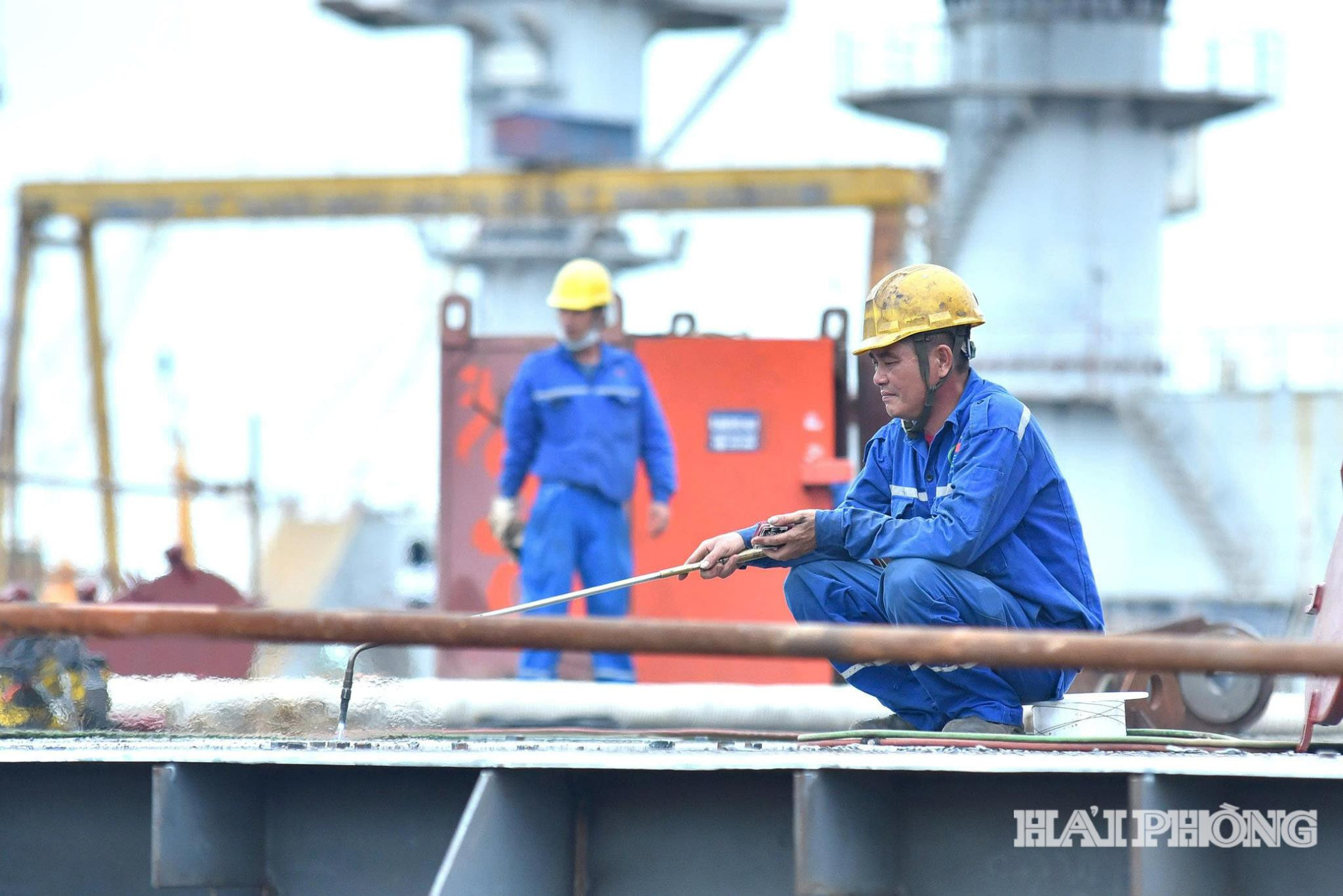 cong-nhan-2-(1).jpg