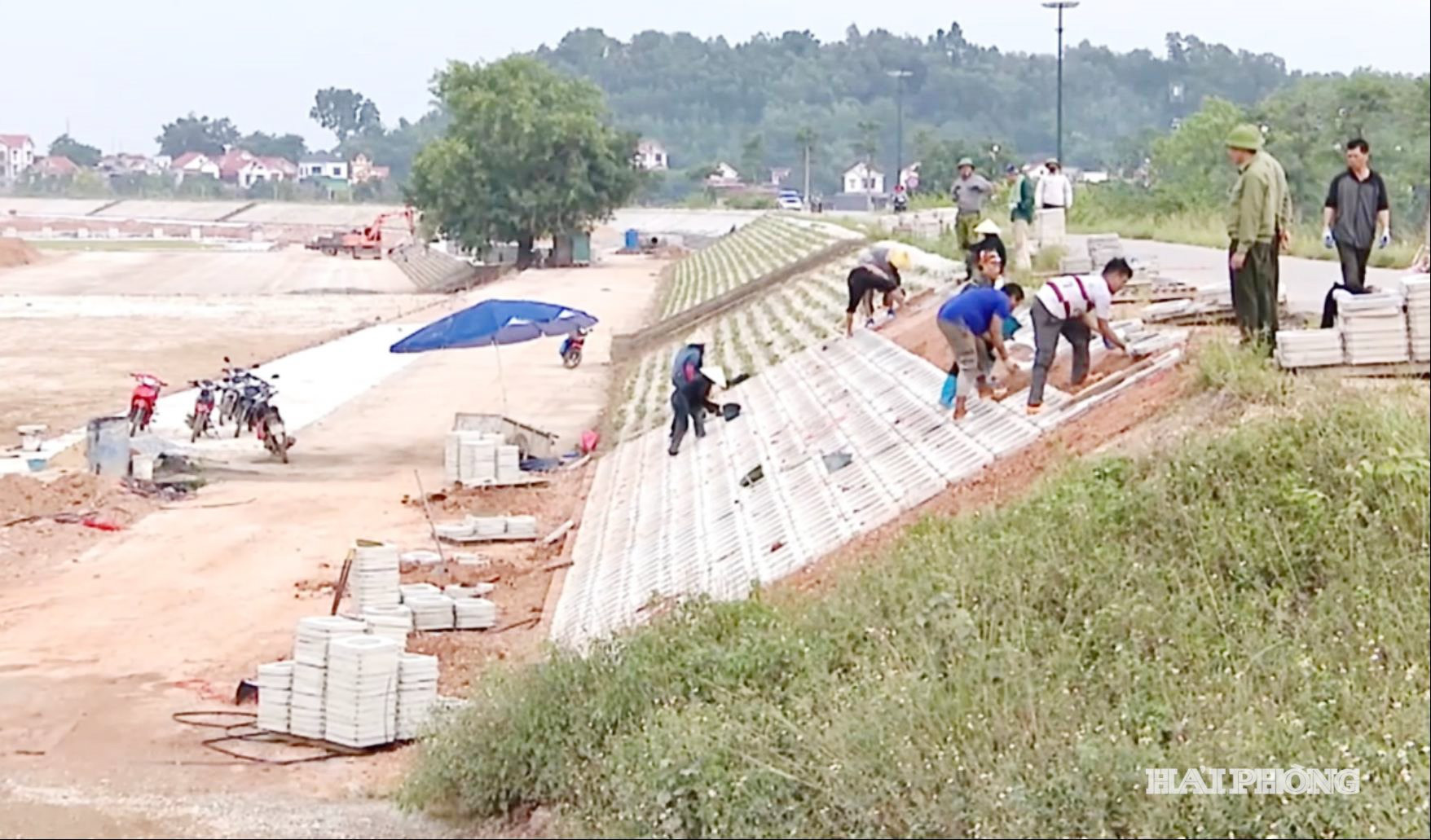 Công trường trùng tu, tôn tạo tại đền Kiếp Bạc đang được triển khai khẩn trương.