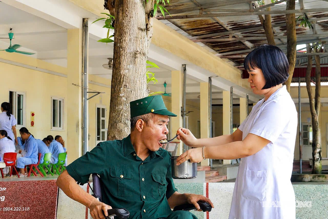 thuong-benh-binh.jpg