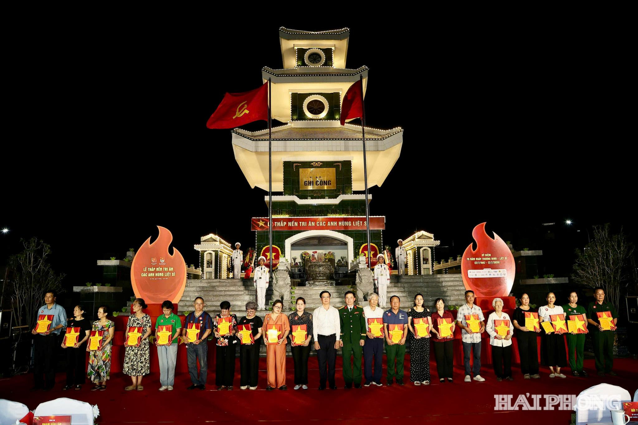 thap-nen-7-1-.jpg