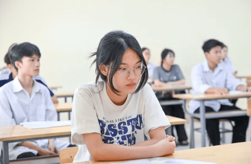 tot-nghiep.png