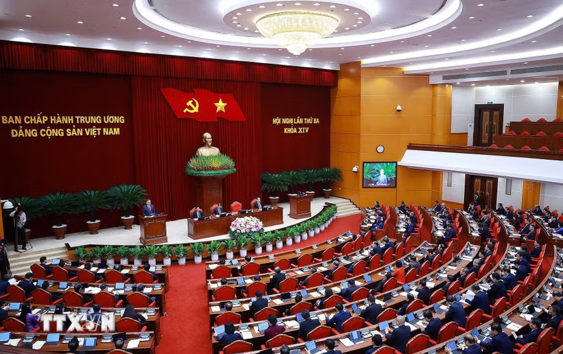 Phiên khai mạc Hội nghị lần thứ ba Ban Chấp hành Trung ương Đảng khóa XIV. (Ảnh: Dương Giang/TTXVN)