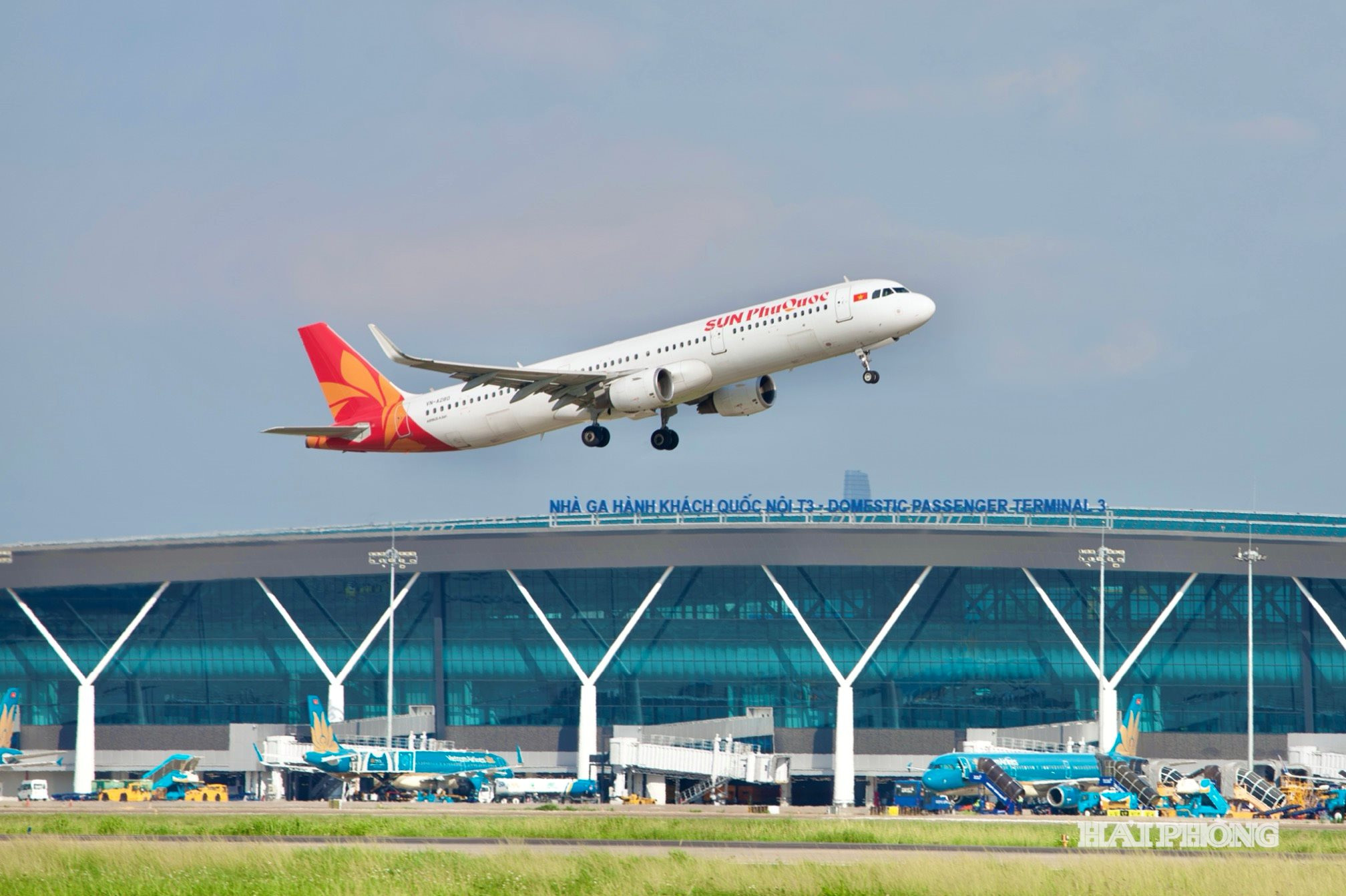 Từ ngày 25/7/2026, Hãng hàng không Sun PhuQuoc Airways chính thức đưa vào khai thác 2 đường bay khứ hồi hằng ngày là Hải Phòng - thành phố Hồ Chí Minh và Hải Phòng - Phú Quốc.