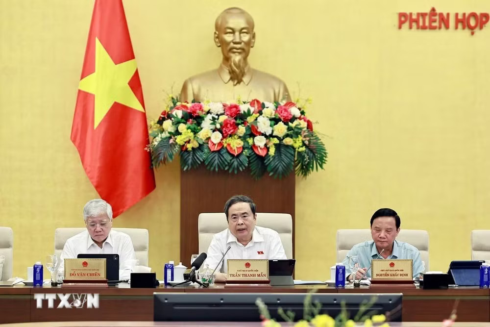 Chủ tịch Quốc hội Trần Thanh Mẫn phát biểu. (Ảnh: Doãn Tấn/TTXVN) ttxvn-ubtv-quoc-hoi-2707-2.jpg