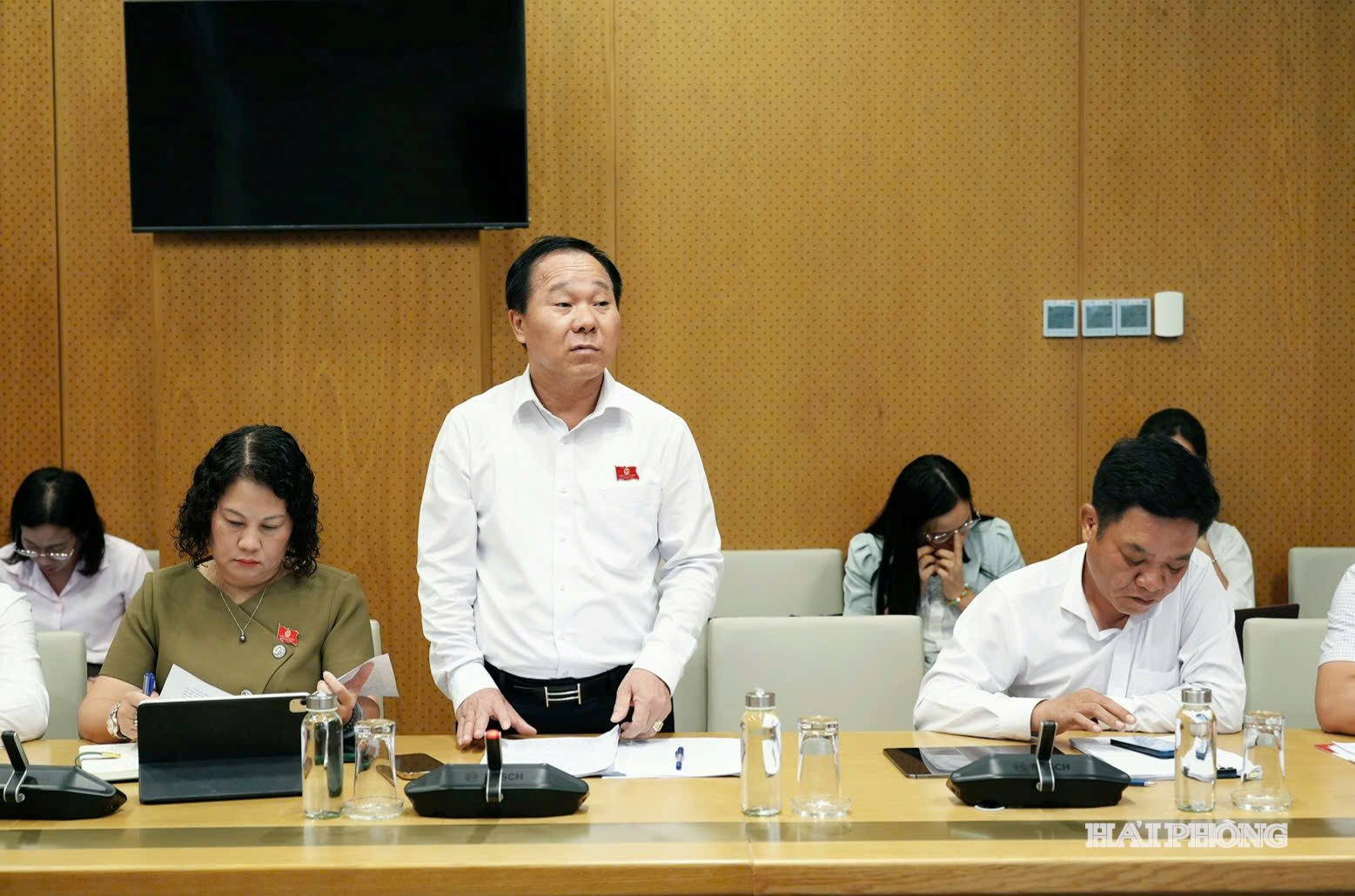 nguyen-huu-thong.jpg