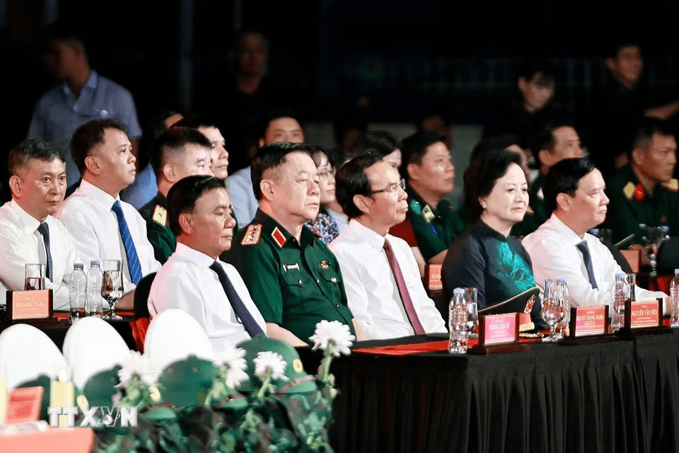 sao-sang-dan-duong-03.png