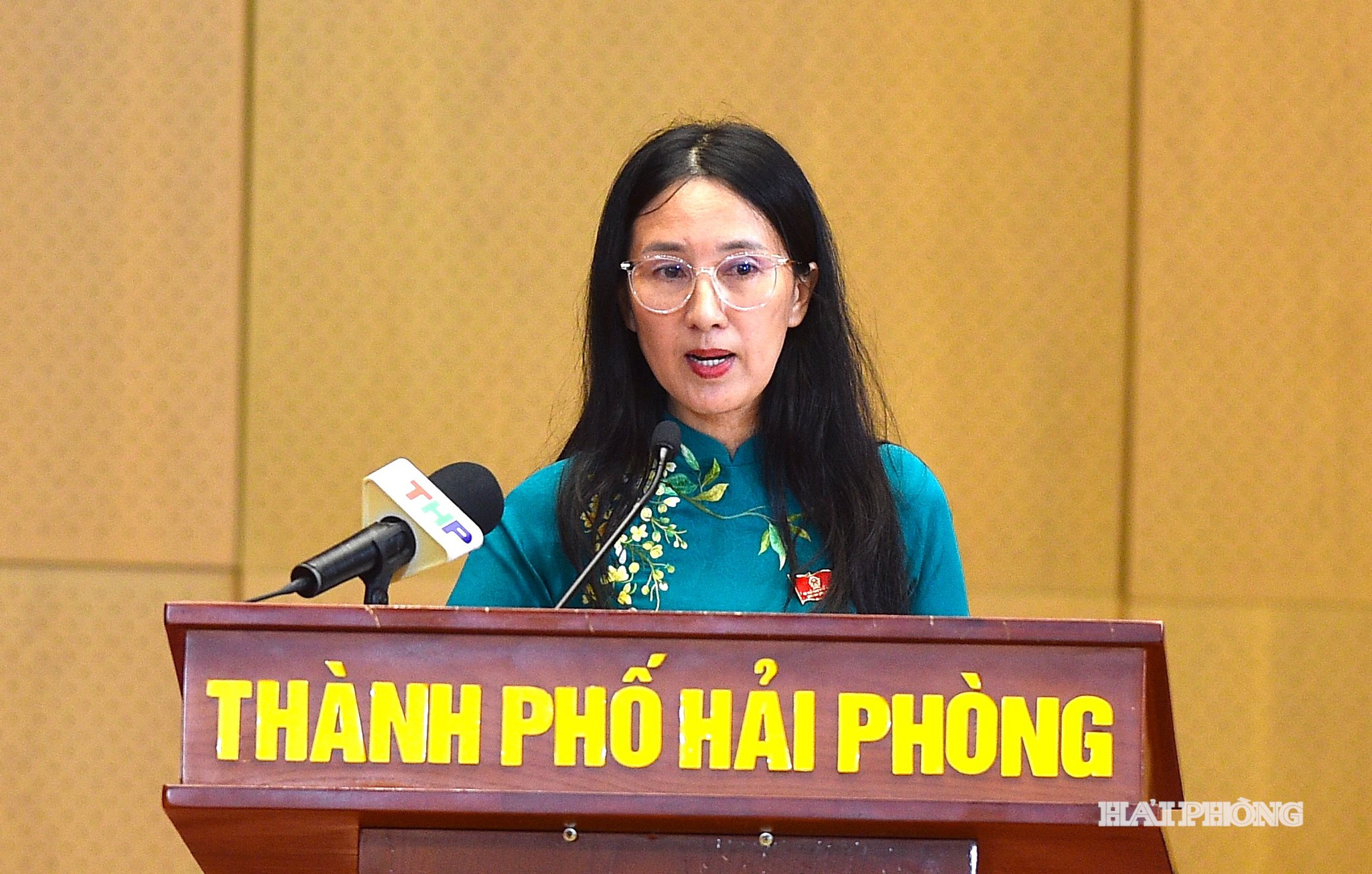 ban-kinh-te.jpg