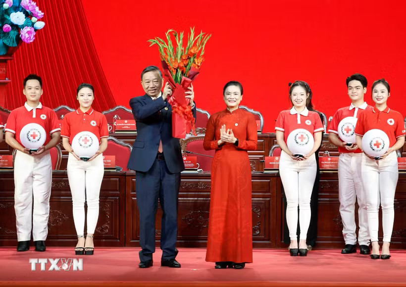 Tổng Bí thư, Chủ tịch nước Tô Lâm giữ cương vị Chủ tịch Danh dự Hội Chữ thập Đỏ Việt Nam. (Ảnh: Thống Nhất/TTXVN)