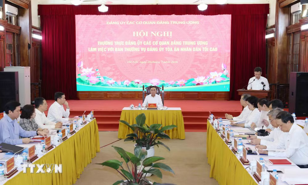 ttxvn-thuong-truc-dang-uy-cac-co-quan-dang-trung-uong-lam-viec-voi-ban-thuong-vu-dang-uy-toa-an-nhan-dan-toi-cao-3.jpg