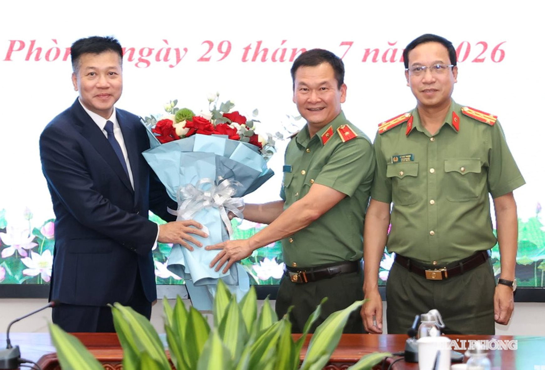 binh khanh