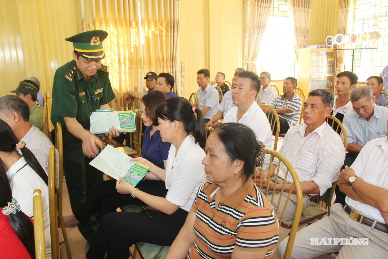 bo-doi-bien-phong.jpg