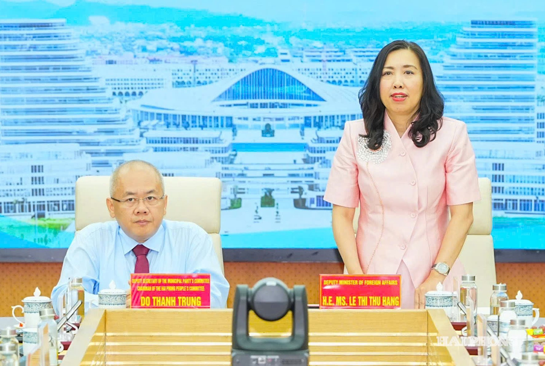le thi thu hang