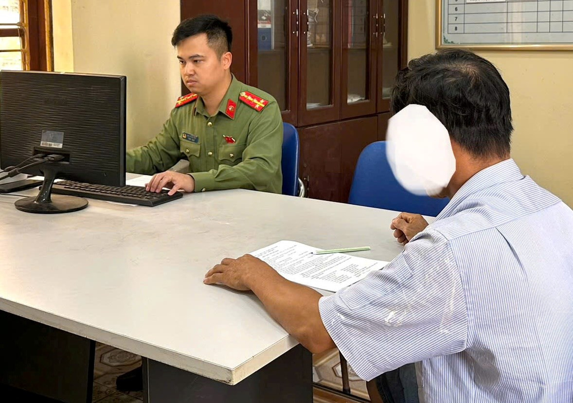 cong-an-xa-phu-thai.jpg