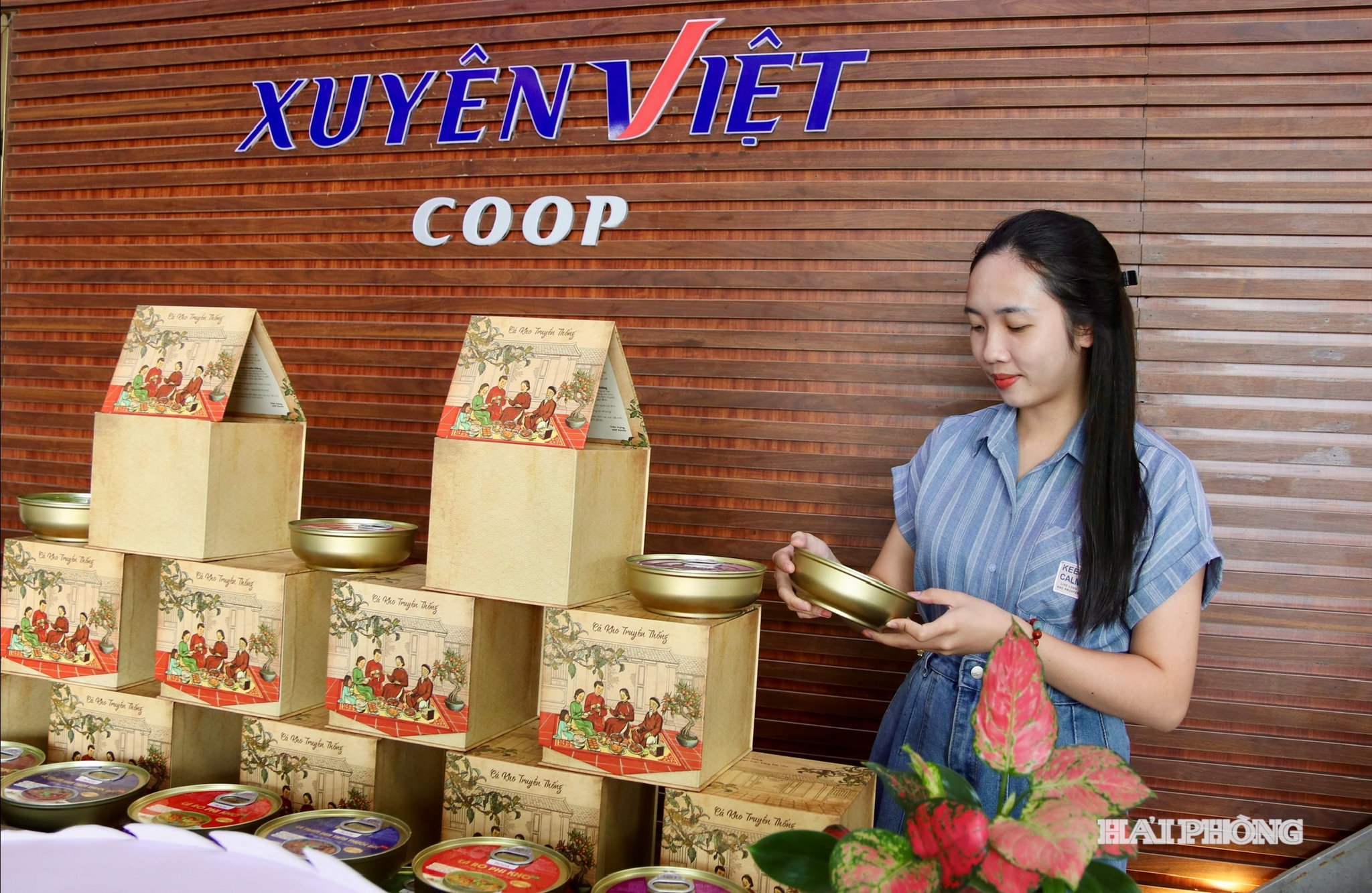 Hợp tác xã Thủy sản Xuyên Việt cũng đã đầu tư chế biến sâu các sản phẩm từ cá.