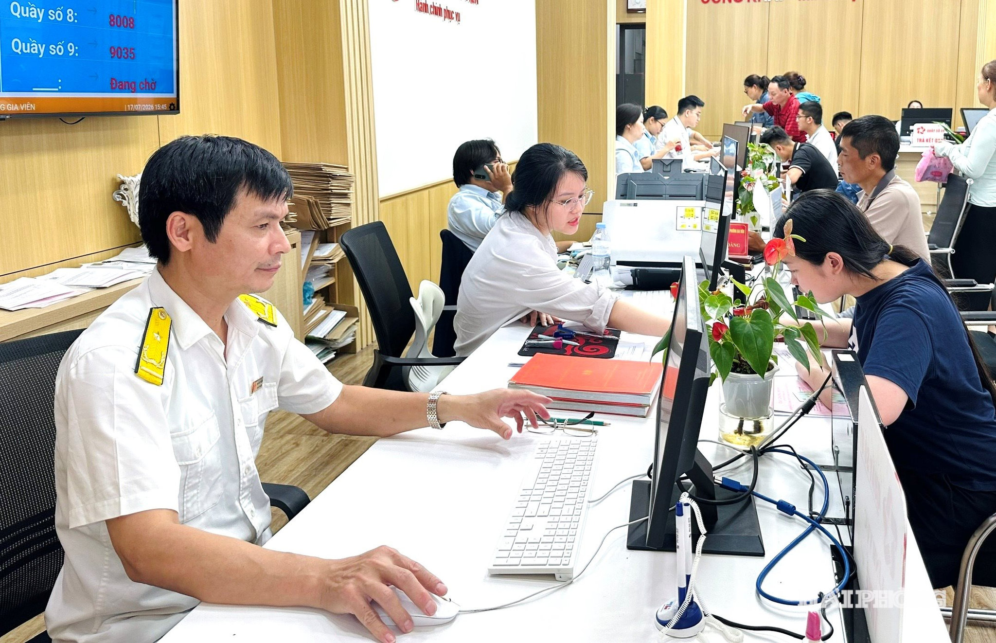 thu-tuc-hanh-chinh2.jpg
