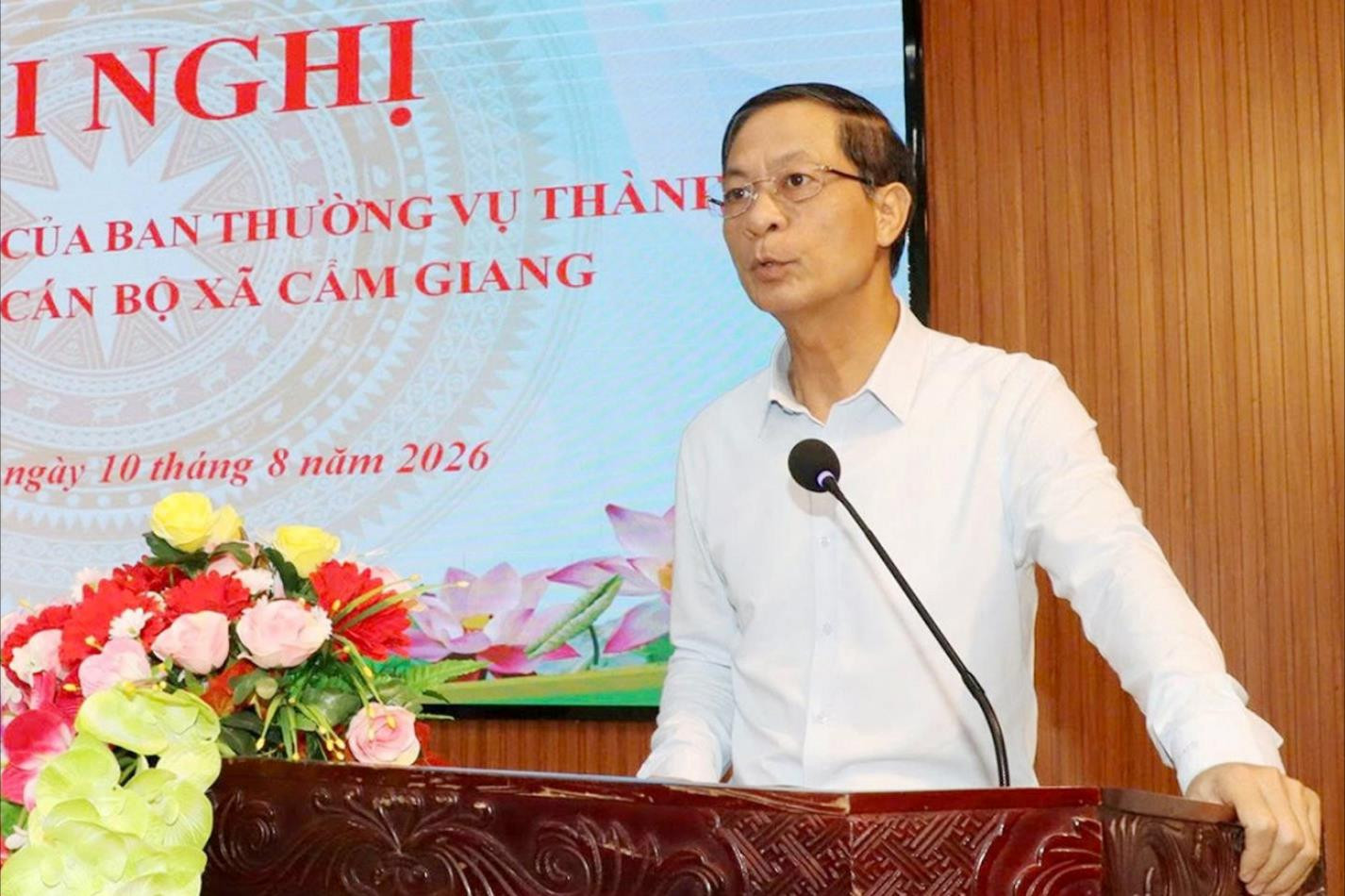 bi-thu-cam-giang_do-manh-hien(2).jpg