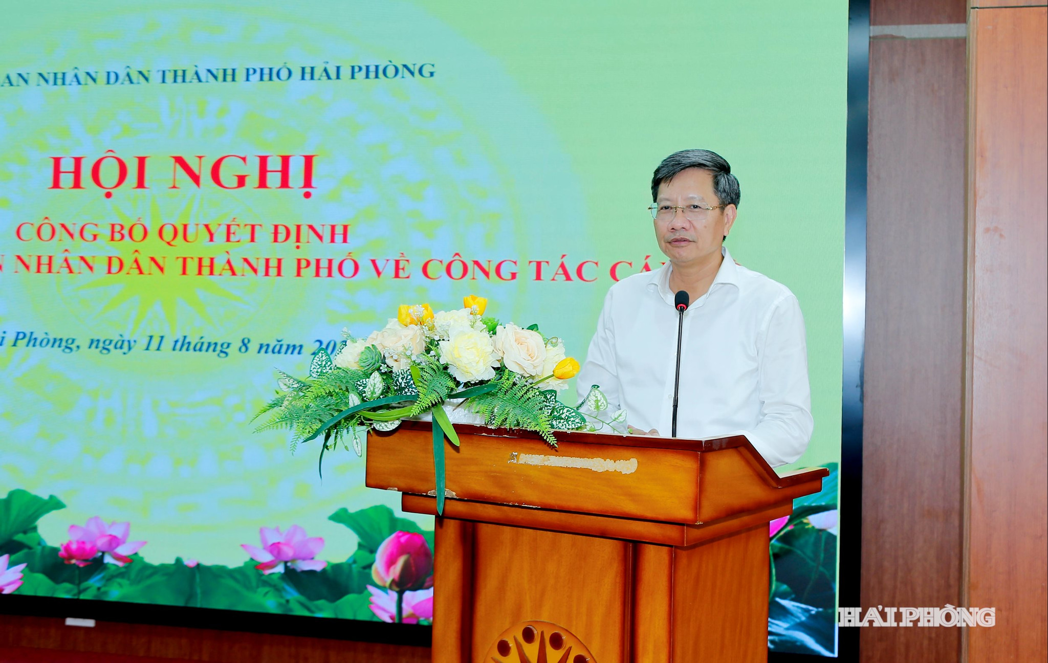 Đồng chí Lê Anh Quân, Uỷ viên ban Thường vụ Thành ủy, Phó chủ tịch Thường trực UBND thành phố phát biểu chỉ đạo tại hội nghị.
