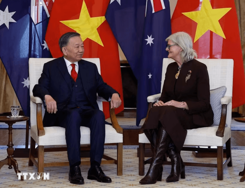 tong-bi-thu-aus.png