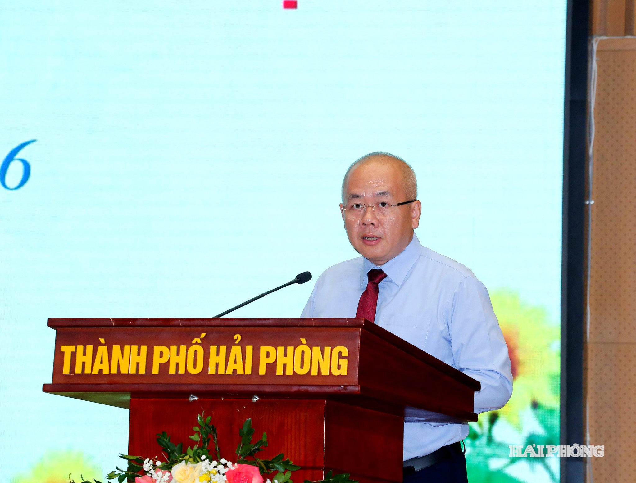 Đồng chí Đỗ Thành Trung, Chủ tịch UBND thành phố phát biểu chỉ đạo